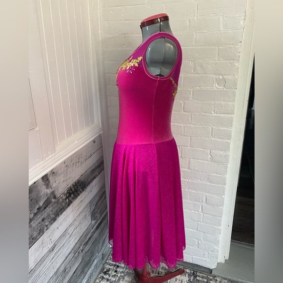 PRINCESS 👑 dress - Picture 2 of 3